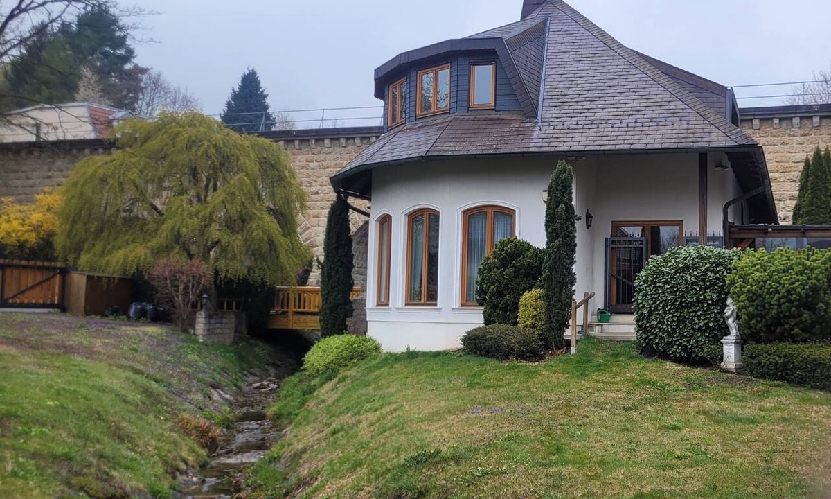 Laab im Walde House | Vacation Home in the Vienna Woods—Your Private Retreat Near Vienna, Surrounded by Woods and a Stream