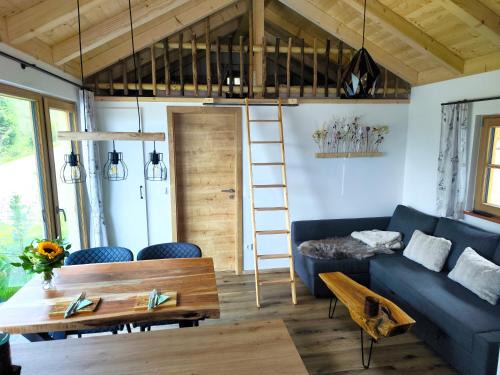 Neukirchen Ski Chalet | VroniChalets - Tiny Chalets mit Sauna