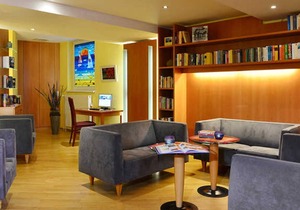 Comfort Double Room with Balcony and Sea View - Strandhotel Seerose Kölpinsee in Loddin