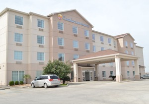 Comfort Inn & Suites Selma Near Randolph AFB in Selma