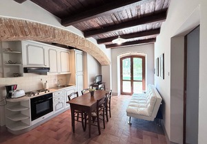 EXCLUSIVE POOL-OPEN ALL YEAR/SPOLETO BIOFARM-SLEEPS 8/WALK TO SHOPS, BAR ETC in Poreta