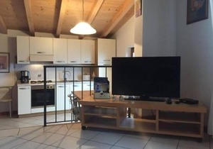 Flat with a view of the water in Brenzone