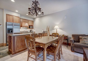 Luxurious 1 BR in River Run Village with Ski in ski out, Kids Ski Free, No cleaning fees by RedAwning in Dillon