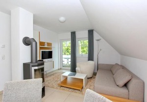 Strandresort Rex Rugia Ferienwohnung 28-8 mit Sauna- und Schwimmbadnutzung im AHOI Sellin in Middelhagen
