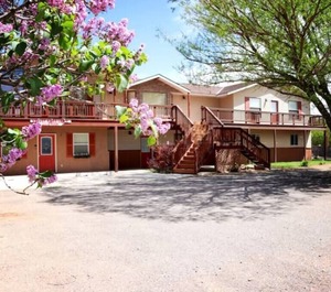 Desert Dwelling Inn Capitol Reef 