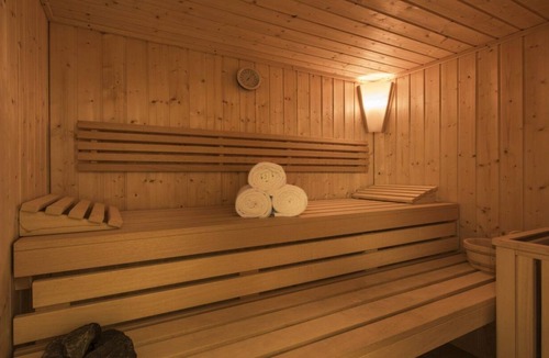 Sankt Anton am Arlberg Ski Chalet | 18TH CENTURY CHALET APARTMENT NEXT TO NASSEREIN LIFT STATION