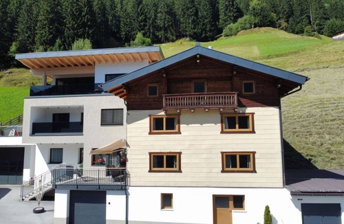 Kappl Villa | 190 m² Villa ∙ 7 bedrooms ∙ 17 guests