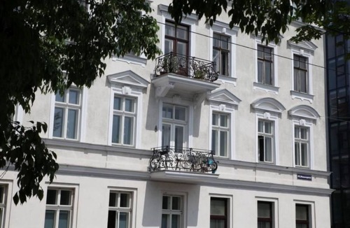 Brigittenau Apartment | 3-Zimmer Wohnung by Interhome