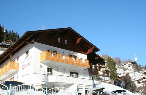 Kappl Apartment | 70 m² Apartment ∙ 3 bedrooms ∙ 6 guests
