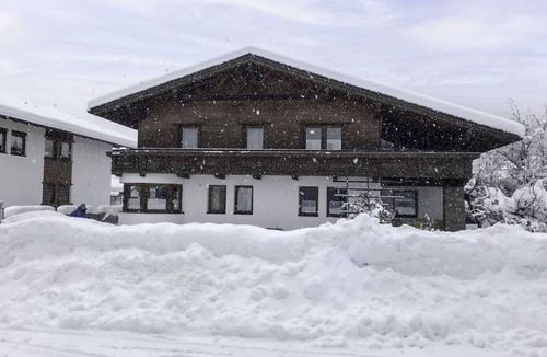Prutz Apartment | 80 m² Apartment ∙ 3 bedrooms ∙ 7 guests