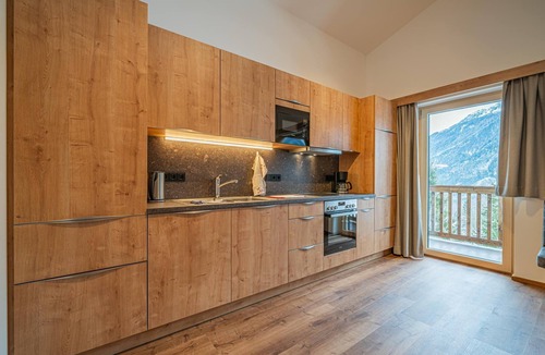 Krimml Apartment | Alpine view holiday flat with waterfall view