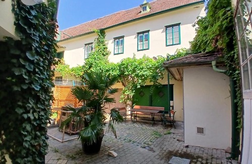 Pulkau House | Alte Seifensiederei zu Pulkau Villa