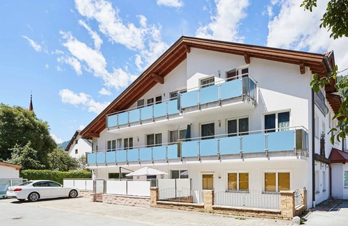 Ried im Oberinntal Apartment | Ammonit - Apartment house GOLDECK