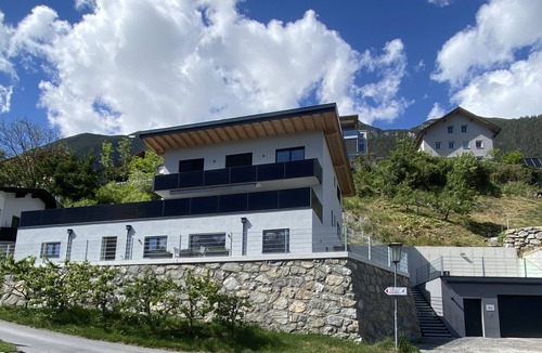 Stanz bei Landeck Apartment | Apart Mark | Holiday apartment with panoramic terrace