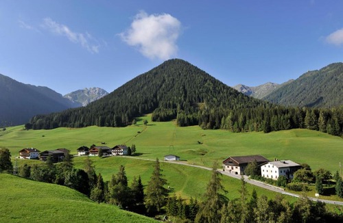 Kartitsch Apartment | Aparthotel B&B Monte