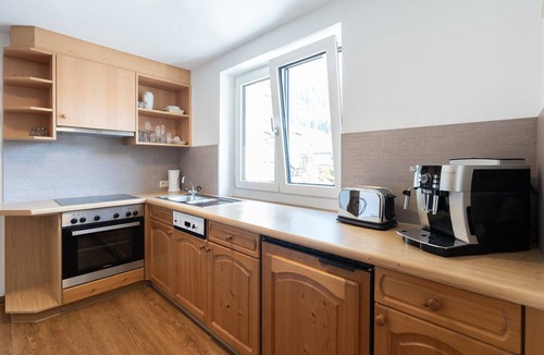 Sankt Anton am Arlberg Apartment | Apartment in St. Anton with sauna