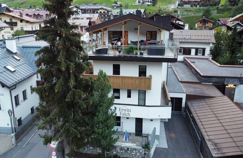 Sankt Anton am Arlberg Apartment | Apartment in St. Anton with sauna