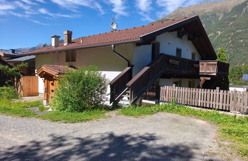 Laengenfeld Apartment | Apartment 'Ferienhaus Am Wasserfall 1.Unit' with Mountain View, Private Terrace and Wi-Fi