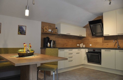Oetz Apartment | Apartment Himmelschlüssel for 1-2 persons - Apartments Ferienwohnungen PFAUSLER