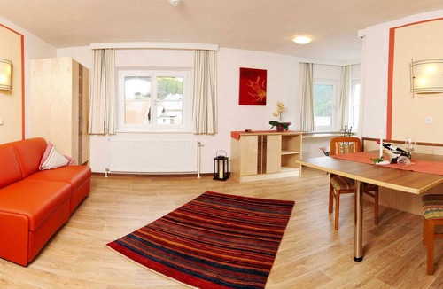 Mathon Apartment | Apartment in Ischgl overlooking the mountains