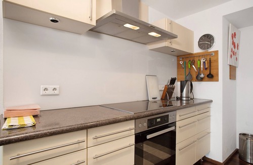 Langen bei Bregenz Apartment | Apartment Marianne with Mountain View, Private Terrace, and Wi-Fi