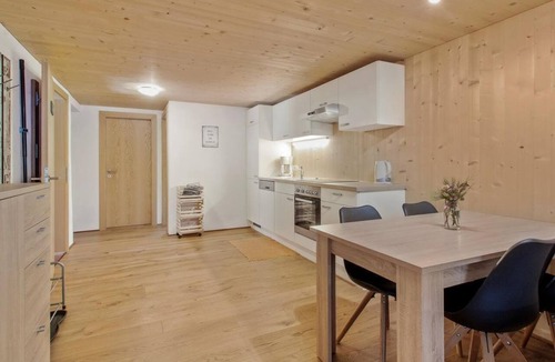 Schroecken Bed & Breakfast | Apartment Mohnenfluh - Berghof