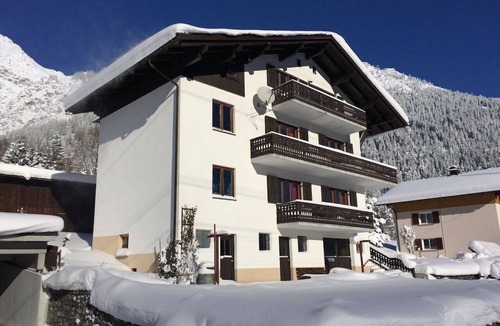 Dalaas Apartment | Apartment near Arlberg ski area - WiFi