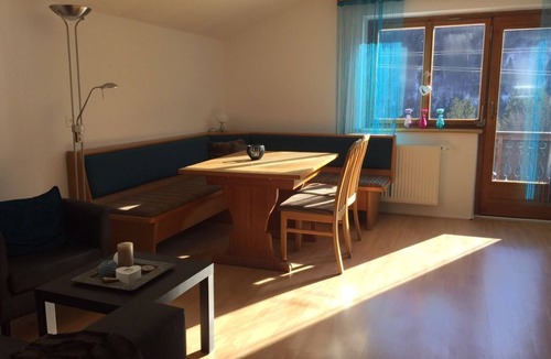 Dalaas Apartment | Apartment near Arlberg ski area - WiFi