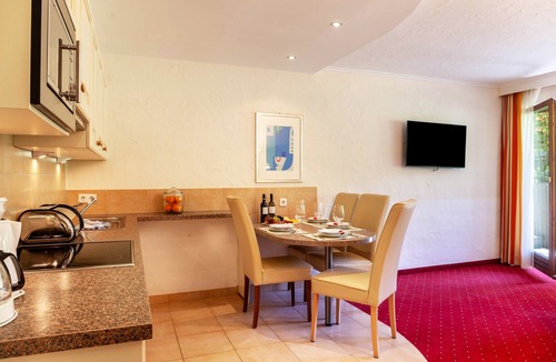 Leutasch Apartment | Apartment W3 Haus Ganghofer with Mountian View, Shared Terrace & Wi-Fi