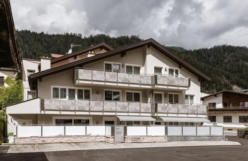 Ried im Oberinntal Apartment | Apartmenthaus Goldeck