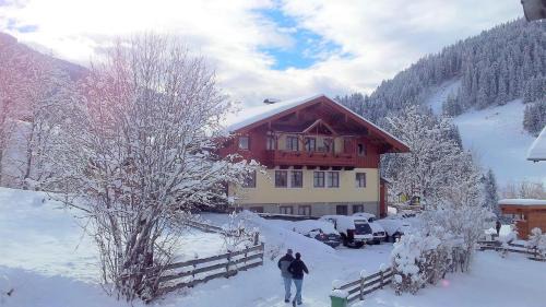 Wagrain Apartment | Apartmenthaus Kristall - inclusive Wasserwelt Wagrain mit Sauna