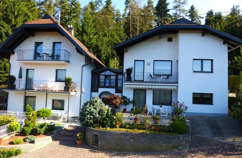 Poertschach am Woerthersee Apartment | Appartements Kronig