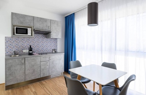 Geidorf Apartment | Arbio I 2 bedrooms Apart in Graz