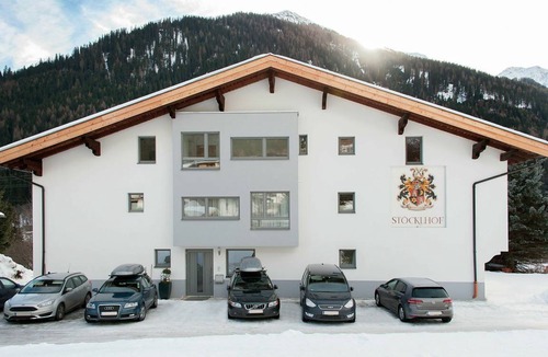 Pettneu am Arlberg Villa | 41 m² Villa ∙ 1 bedroom ∙ 4 guests
