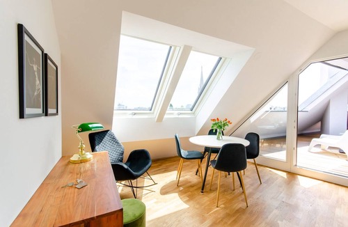 Weißgerber Apartment | ★Attractive Suite★ | Walk to City Center + Balcony