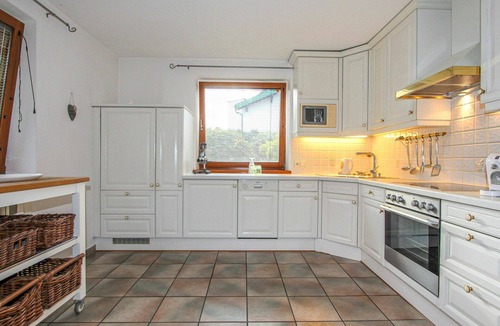 Zirl Apartment | Beautiful apartment for 4 people with WIFI, TV and patio