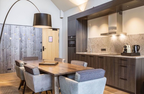 Schruns Apartment | Beautiful apartment for 6 people with pool, WIFI, TV, balcony and parking