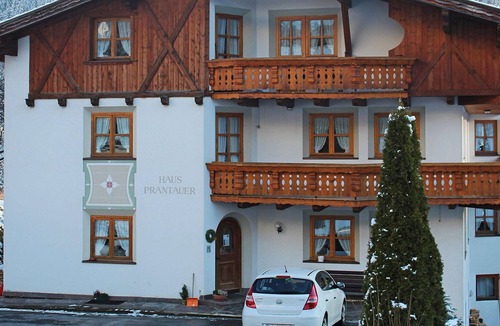 Pians Apartment | Beautiful apartment for 6 people with WIFI, TV, patio, pets allowed, panoramic view and parking