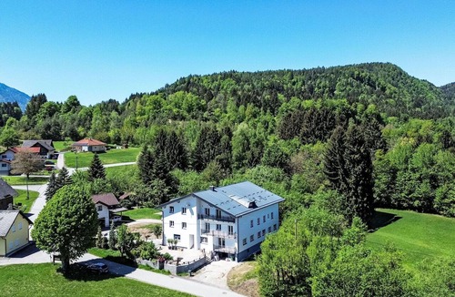Rosegg Apartment | Beautiful apartment for 2 people with WIFI, A/C, TV and patio