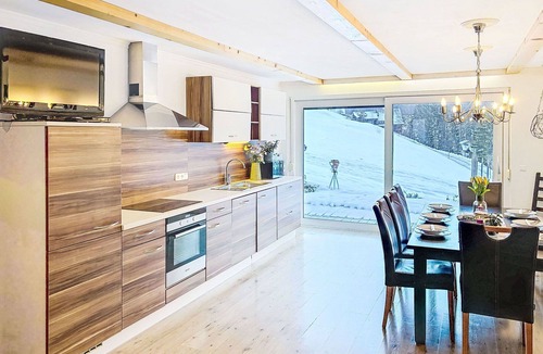 Dalaas Villa | Beautiful private villa for 10 guests with WIFI, TV and terrace