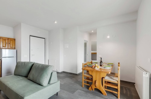 Campi Apartment | Bellevue Modern Apartment 5, Tremosine, Italy