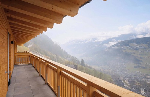 Hippach-Schwendberg Apartment | BERGBLICK Penthouse – 2 Floors & Rooftop Terrace