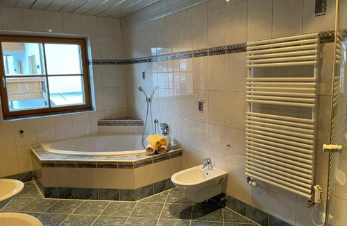 Steeg Ski Chalet | Buck Chalet