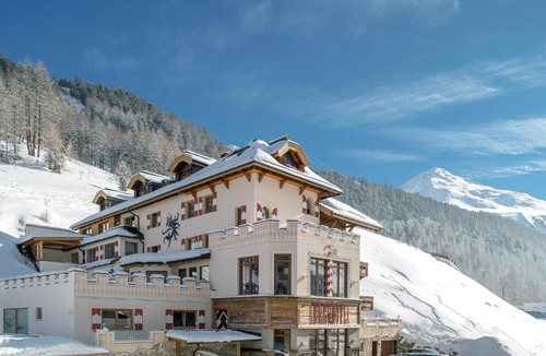 Soelden Hotel | Burghotel Alpenglühn