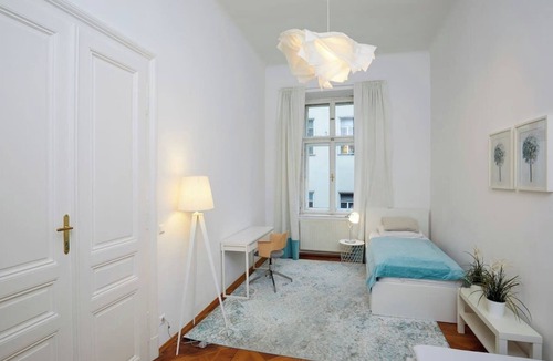 Gries Apartment | Central charming "4 person old building apartment "
