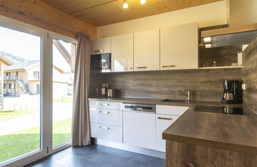 Sankt Lorenzen ob Murau Ski Chalet | Chalet # 2a with 4 Bedrooms, IR sauna & Whirlpool
