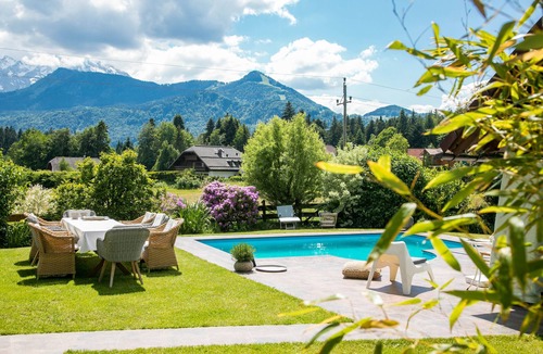 Adnet House | Chalet Wiesengut Romantic secluded location with pool and whirlpool