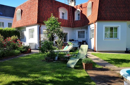 Penzing Apartment | Christl - Apartment mit Garten und Pool zur Mitbenutzung