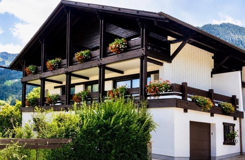 Vandans Apartment | Classic double room with breakfast, terrace and kitchenette