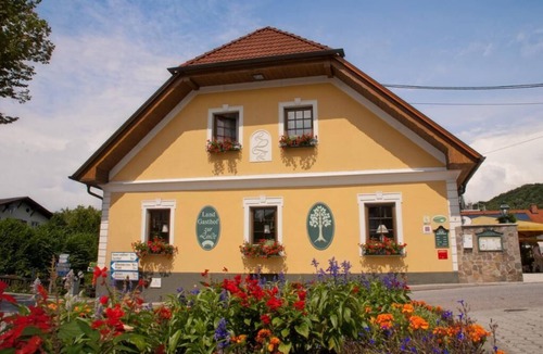 Brand-Laaben Apartment | Comfortable double room